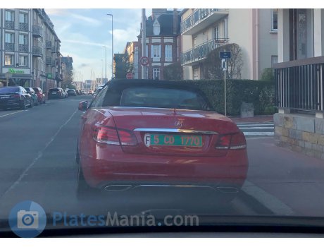 5 CD 1770, Mercedes-Benz E-Klasse