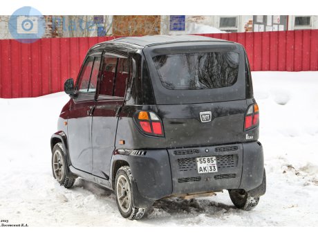 5585 ак 33, Bajaj Qute