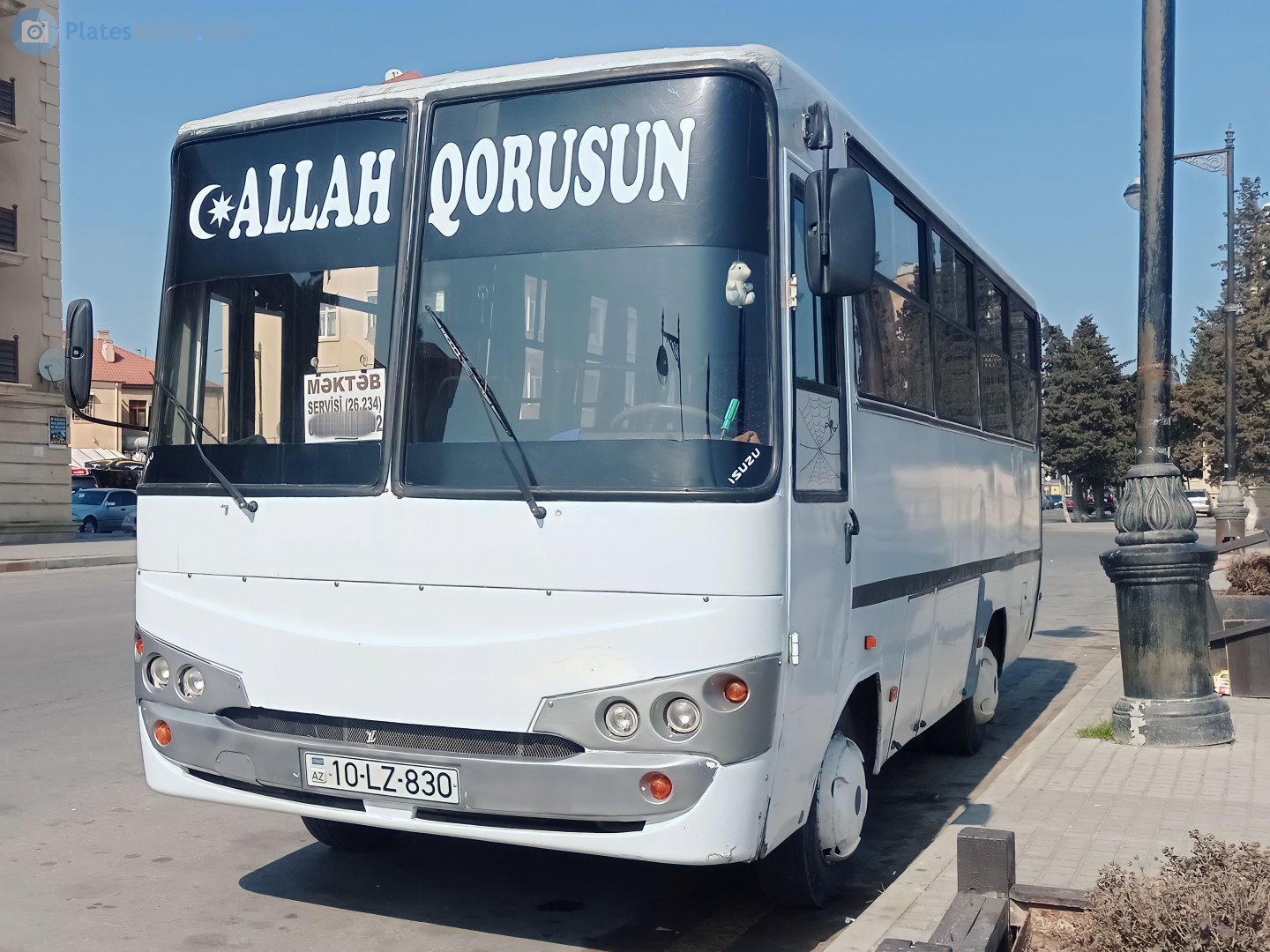 10 LZ 830, Isuzu MD22 