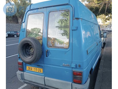 ZRA 11-24, Renault Trafic
