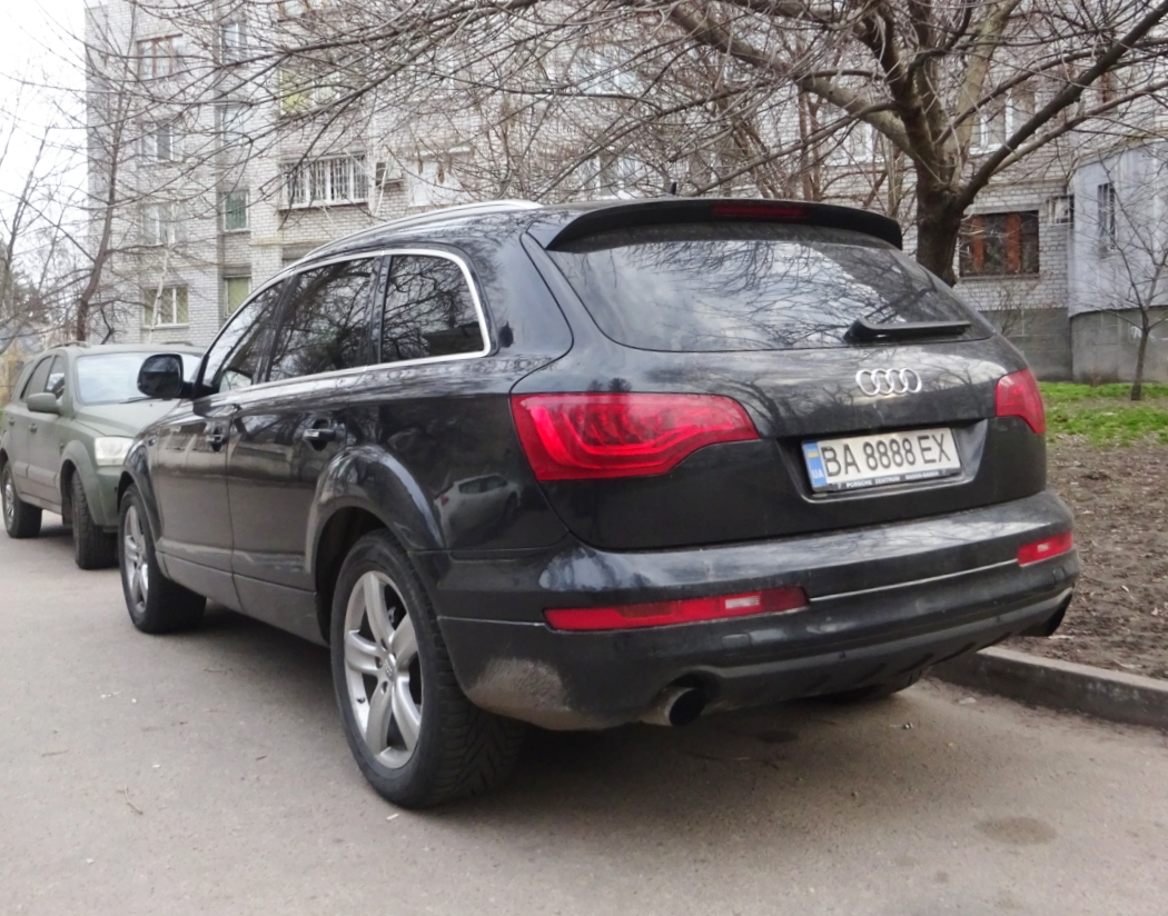 BA 8888 EX, Audi Q7 1st gen (4LB), facelift, 2009–2015