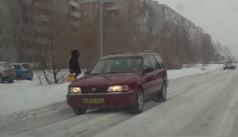 H 617123, Nissan Sunny 7th gen Traveller Wagon (Y10; EU-market), 1990–2000
