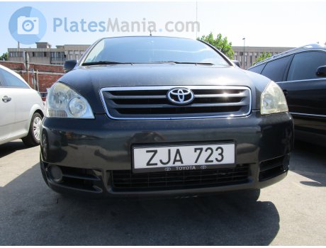 ZJA 723, Toyota Avensis Verso