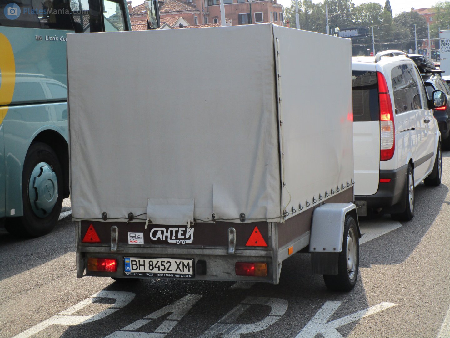 BH 8452 XM, Santey 750 