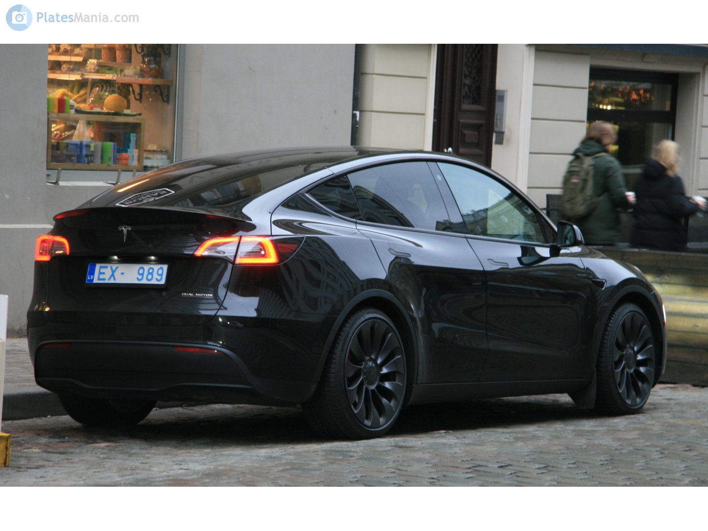 EX-989, Tesla Model Y 1st gen (5YJY), 2020–2025