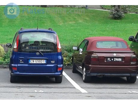 CN 698 DY, Toyota Yaris Verso