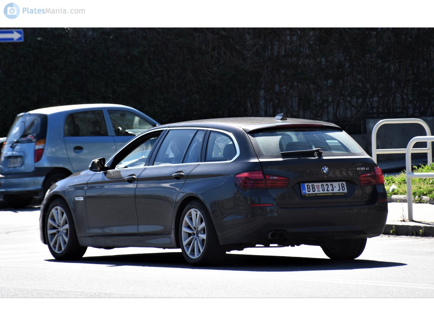 BB 023-JB, BMW 5 Series 6th gen Touring (F11), 2010–2017