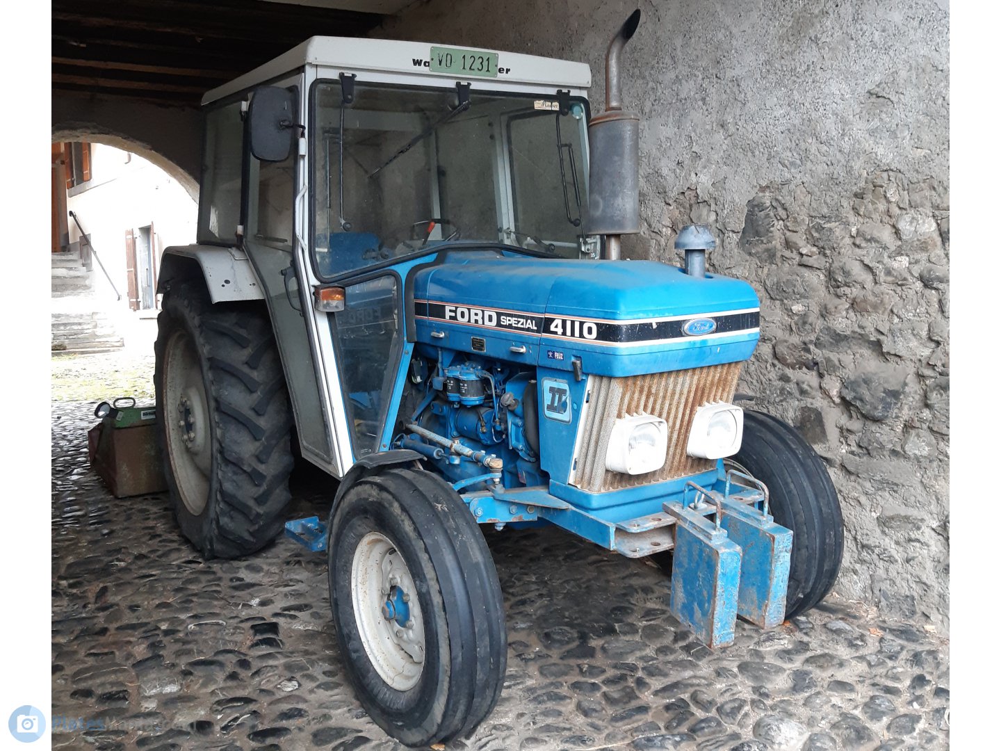 VD 1231, Ford 4000-Series 