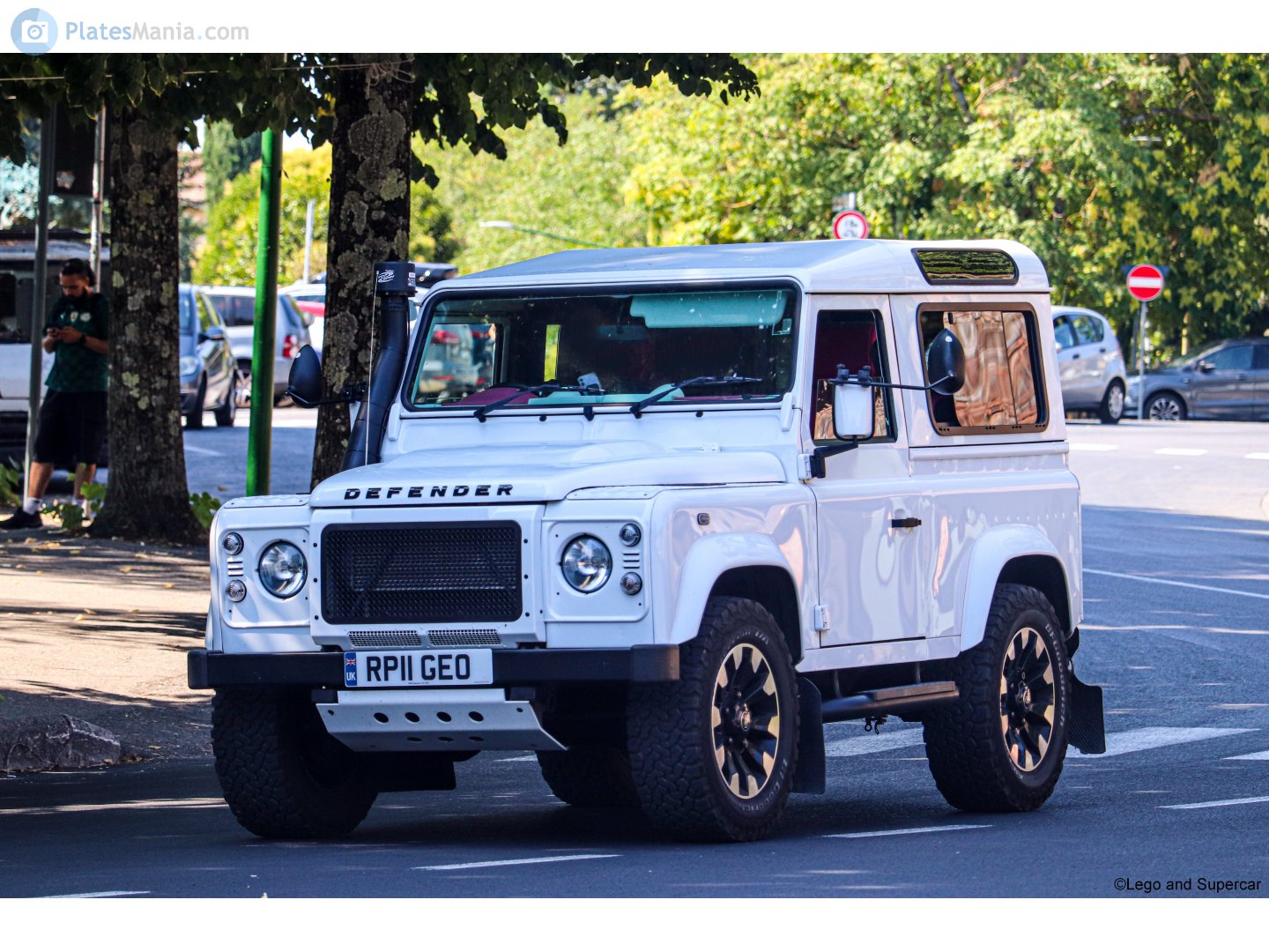 RP11GEO, Land Rover Defender 1st gen 90