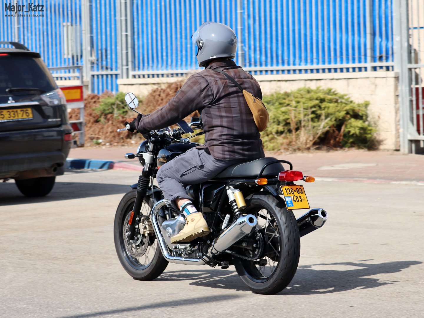 136-03-403, Royal Enfield Interceptor 