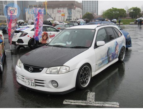 長岡 532 ち 323, Mazda Familia