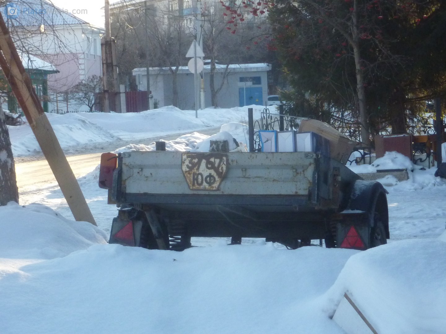 3767 ЮФ, Kurganmashzavod (KMZ) 8136 