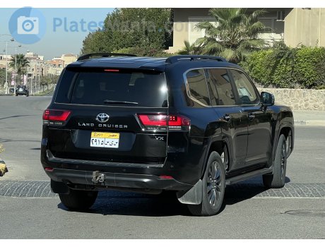‎٢٩١٥‎ ‎س ى س‎, Toyota Land Cruiser
