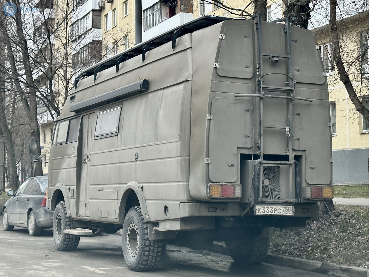 к 333 рс 750, Nissan Civilian 3rd gen (W40), 1982–1999