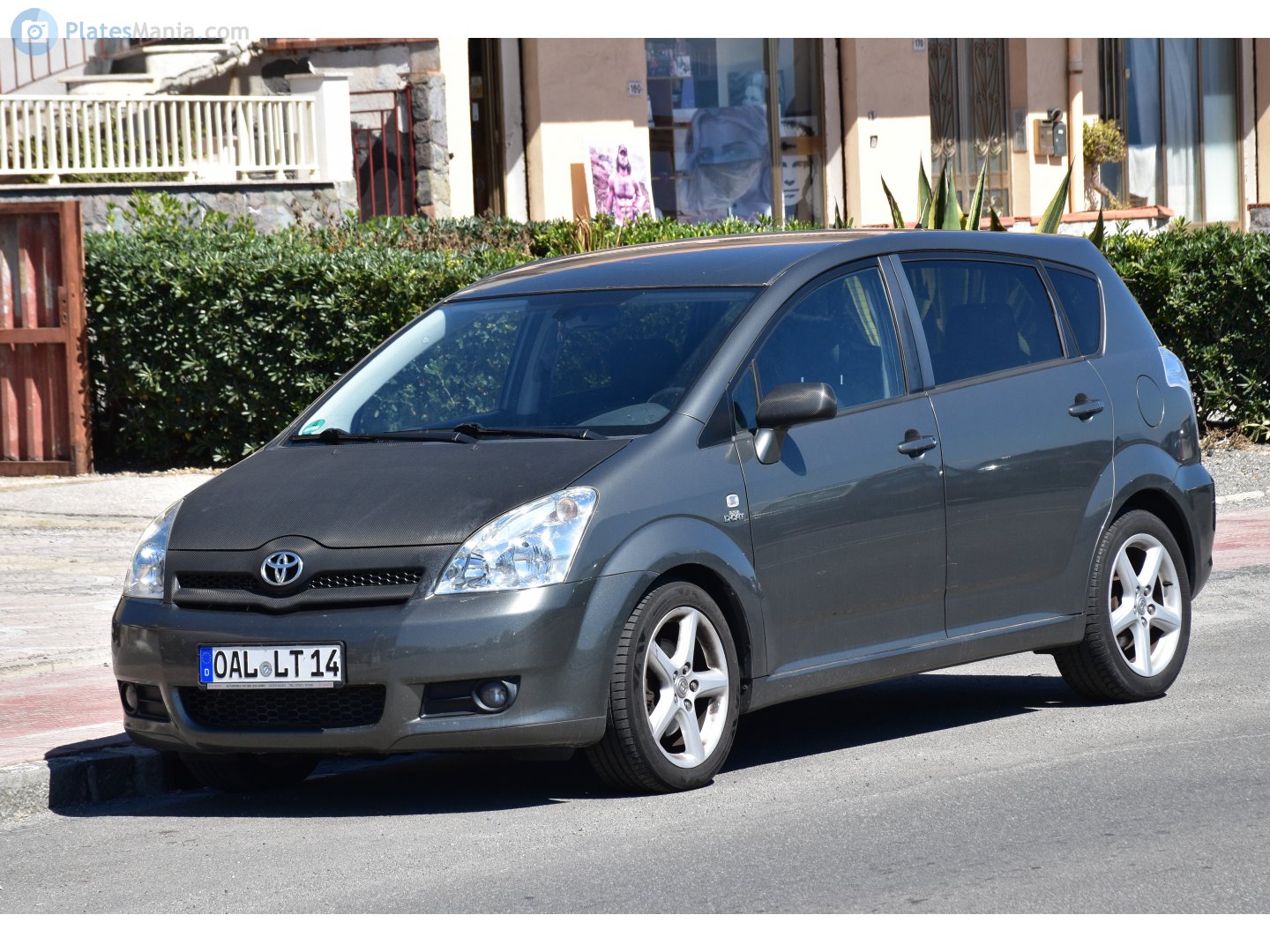 OAL LT 14, Toyota Corolla Verso 2nd gen (AR10), 2004–2009