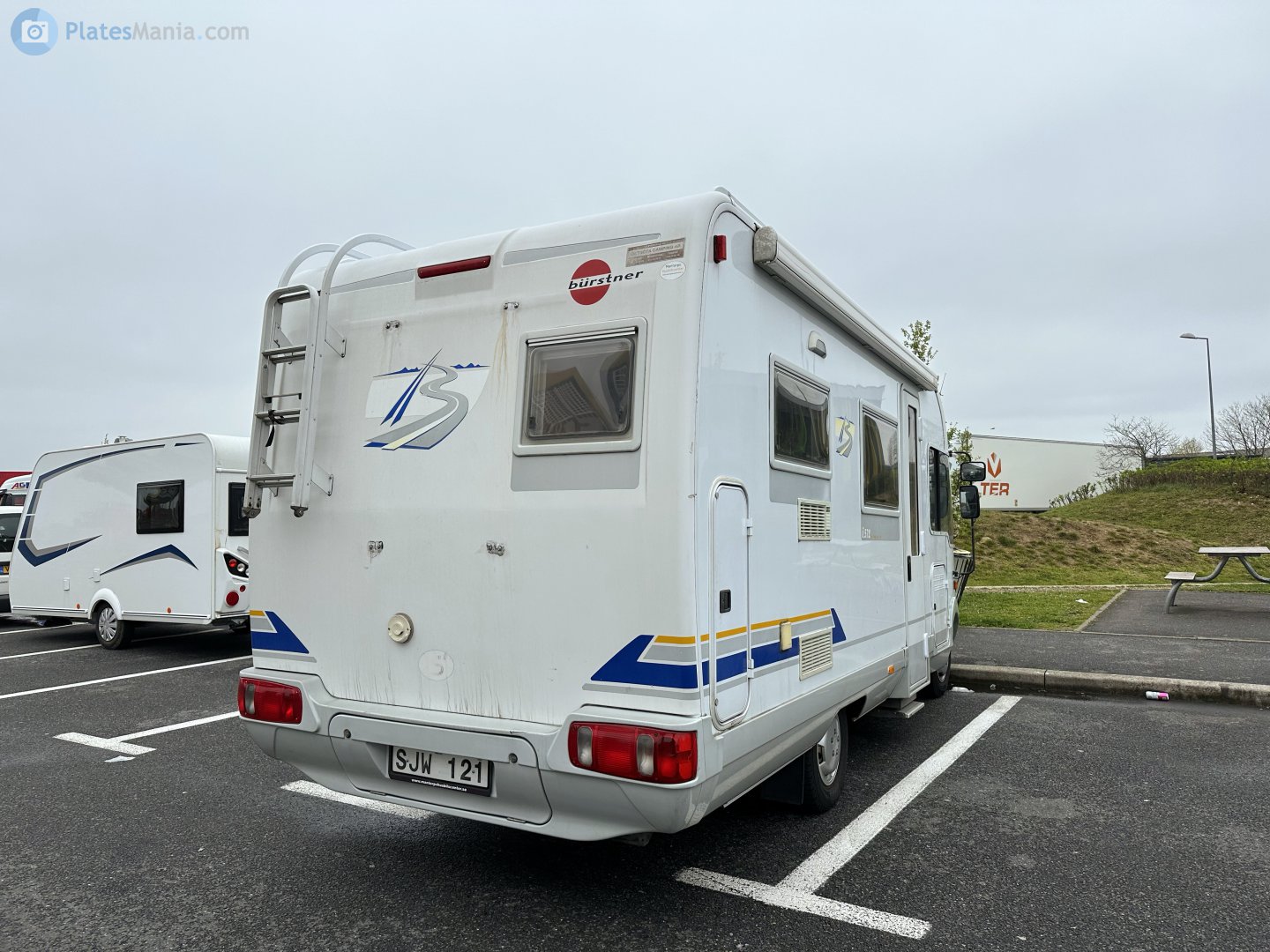 SJW 121, Bürstner i-Model 