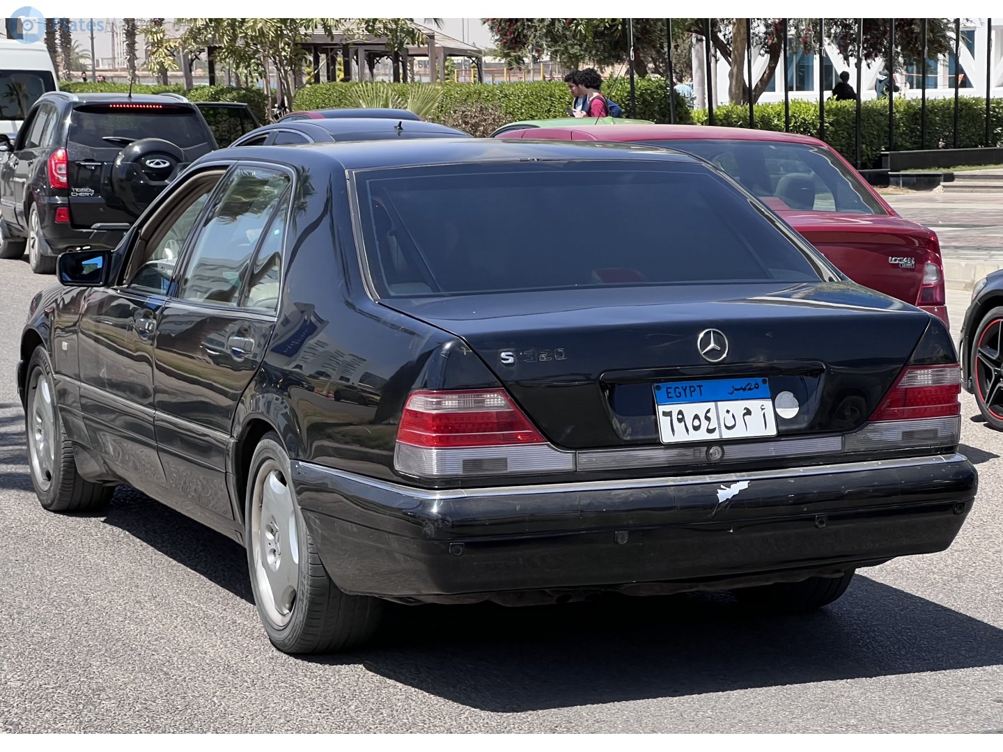 ٦٩٥٤ نمأ, Mercedes-Benz S-Klasse 5th gen Sedan (W140/V140), 1991–1998