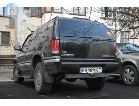 KA 9014 CT, GMC Jimmy