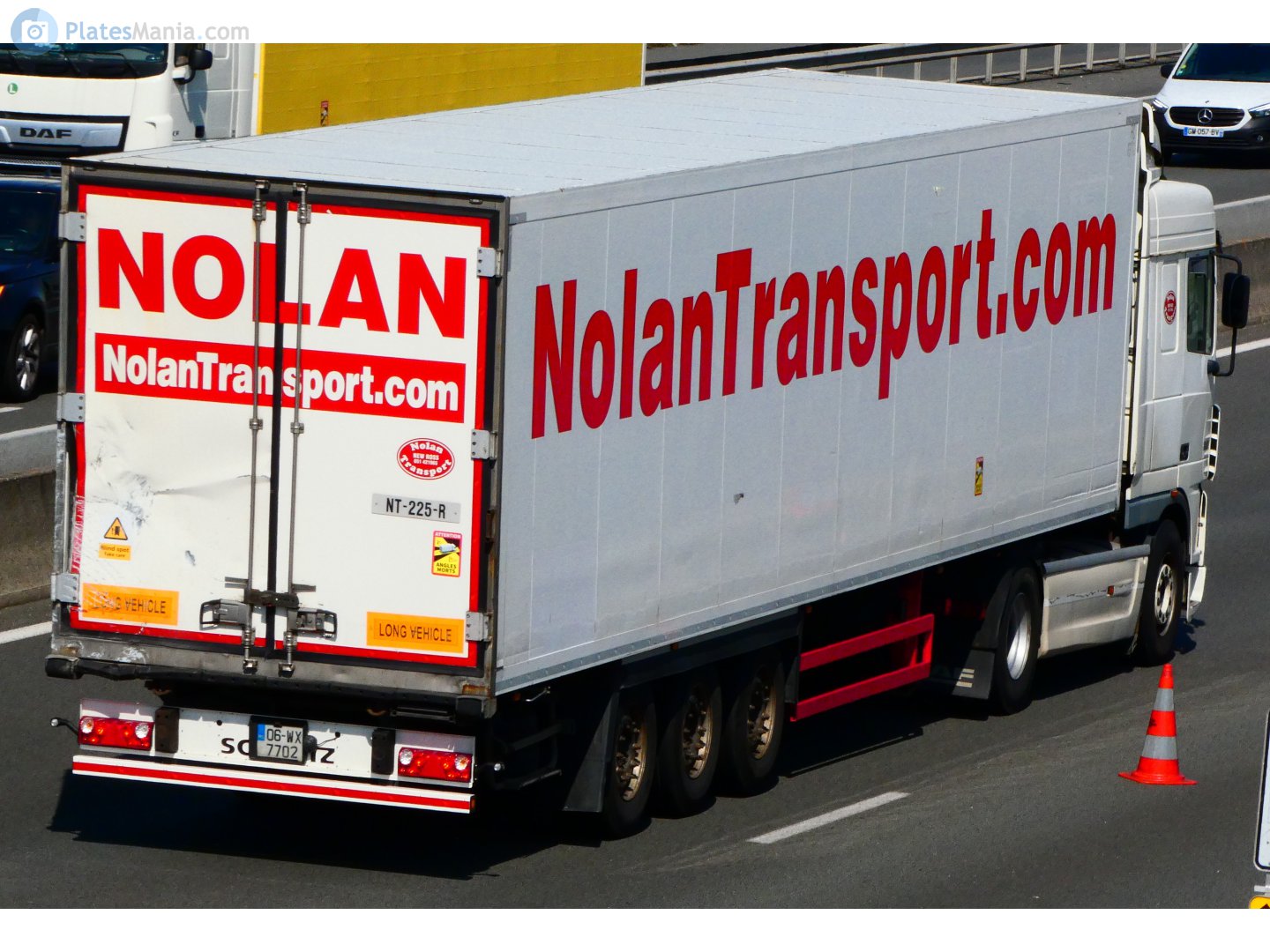 06-WX-7702, Schmitz SKO 