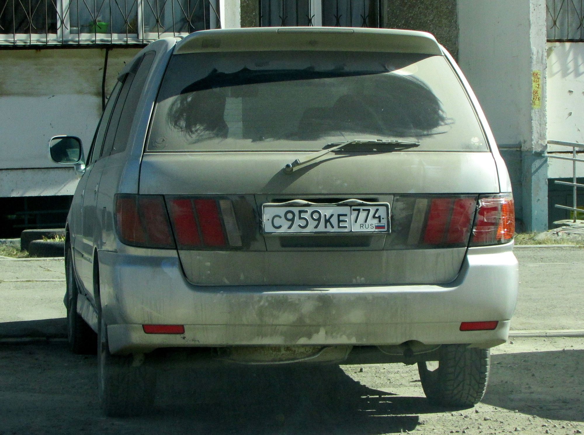 с 959 ке 774, Nissan Bassara 1st gen (JU30; JP-market), 1999–2003