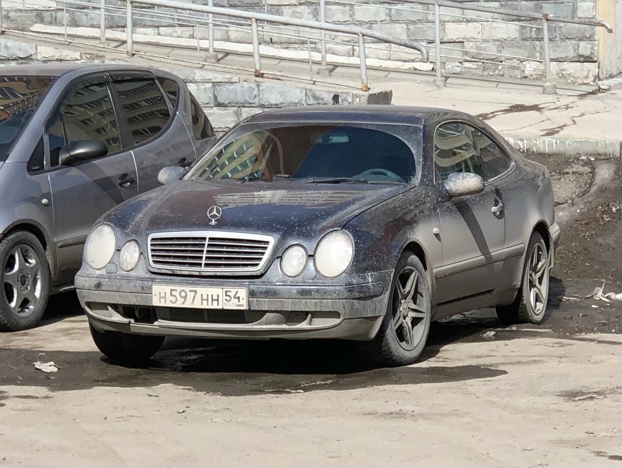 н 597 нн 54, Mercedes-Benz CLK-Klasse 1st gen Сoupé (C208), 1997–2002