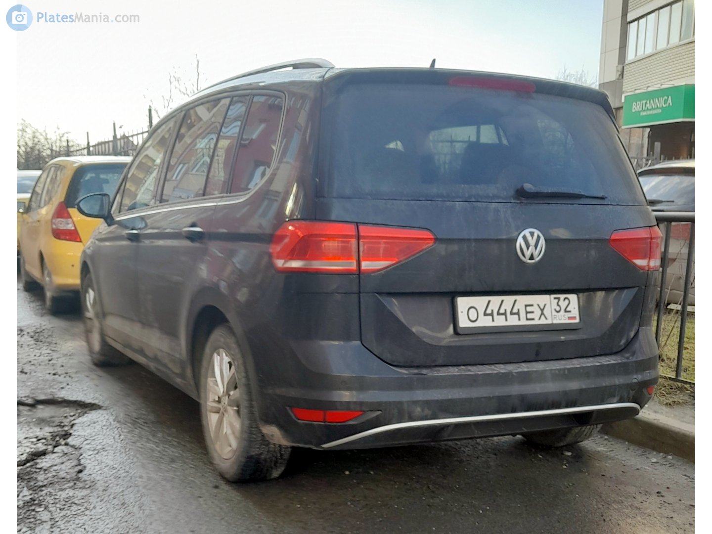 о 444 ех 32, Volkswagen Touran 2nd gen (5T1), 2015–