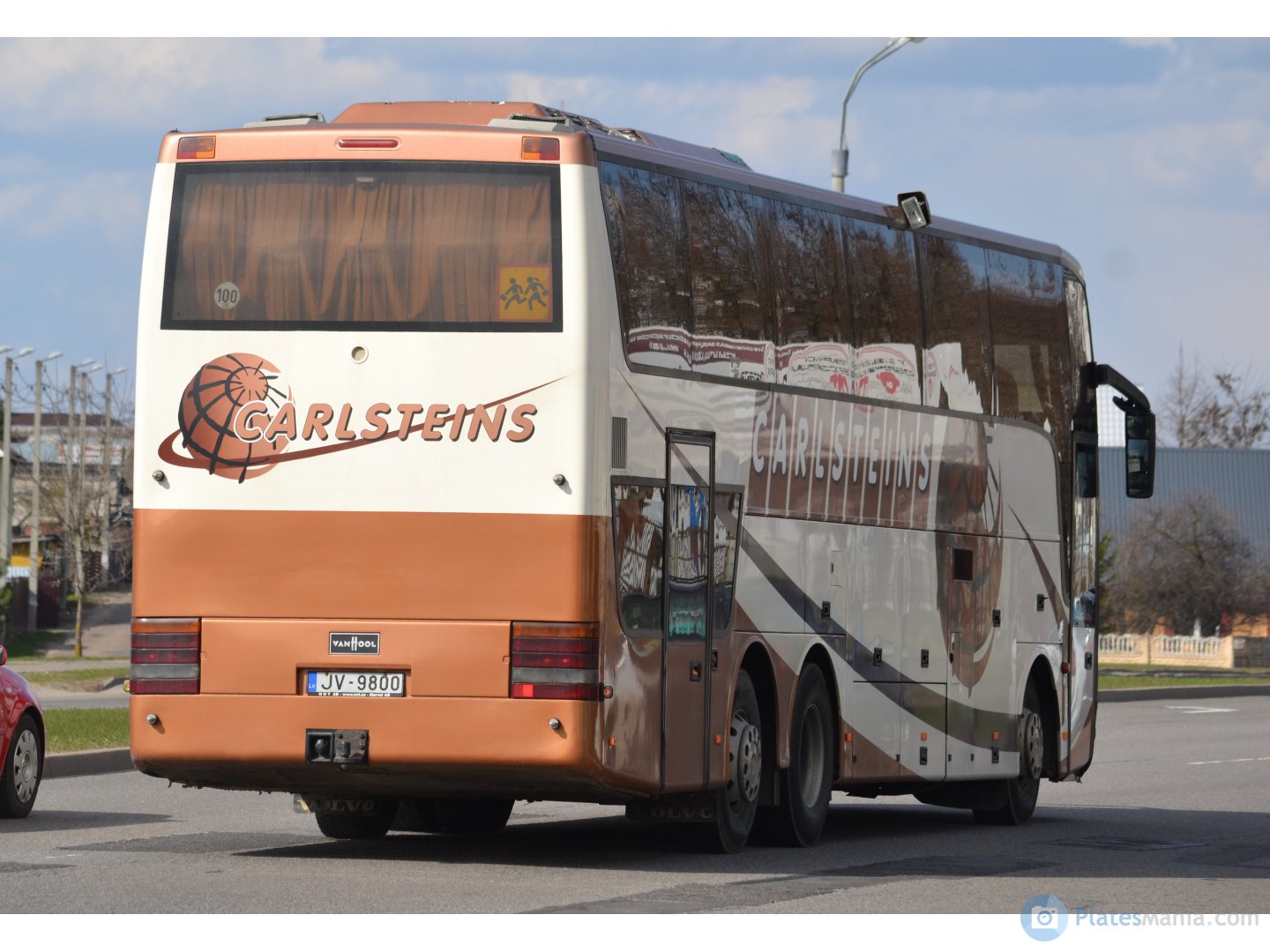 JV-9800, Van Hool T9 
