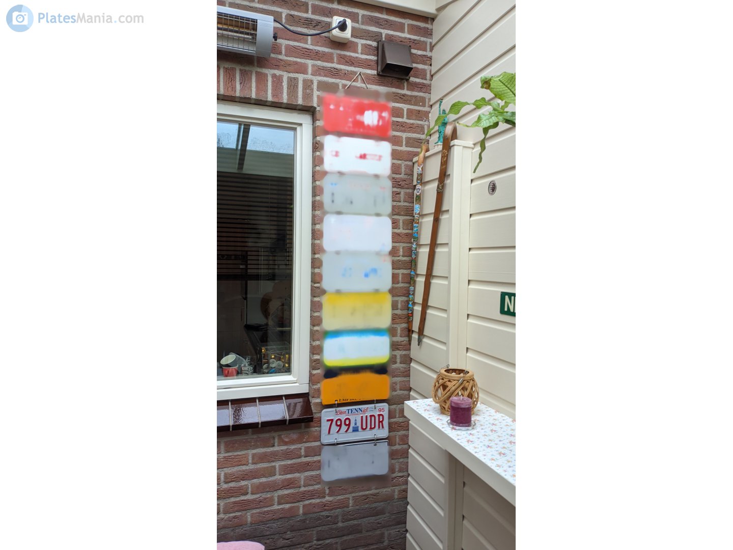 799 UDR, License plate without vehicle 