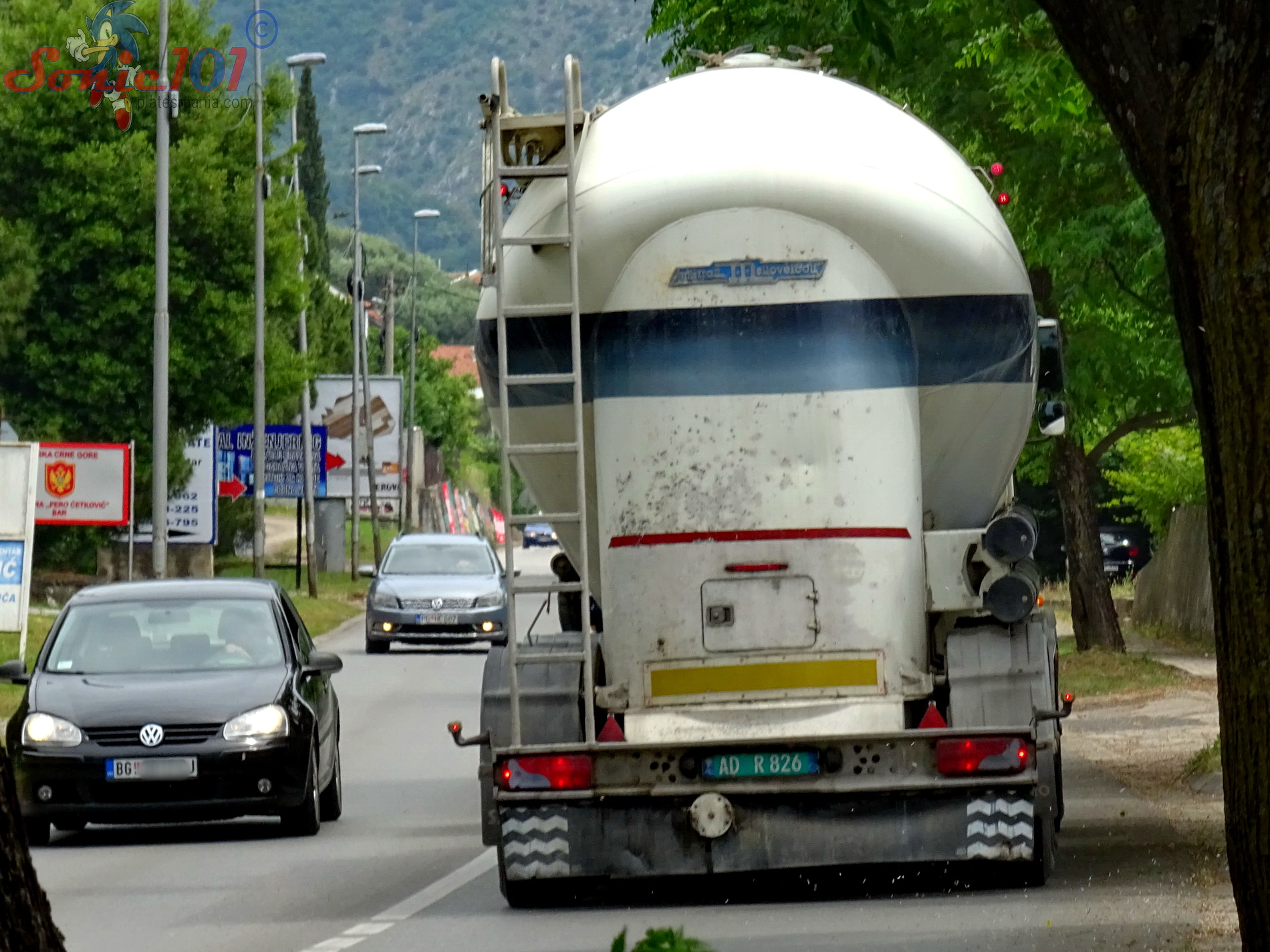 AD R 826, Mistrall Siloveicoli S-Series 