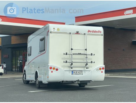 NJE-427, Dethleffs Globe S