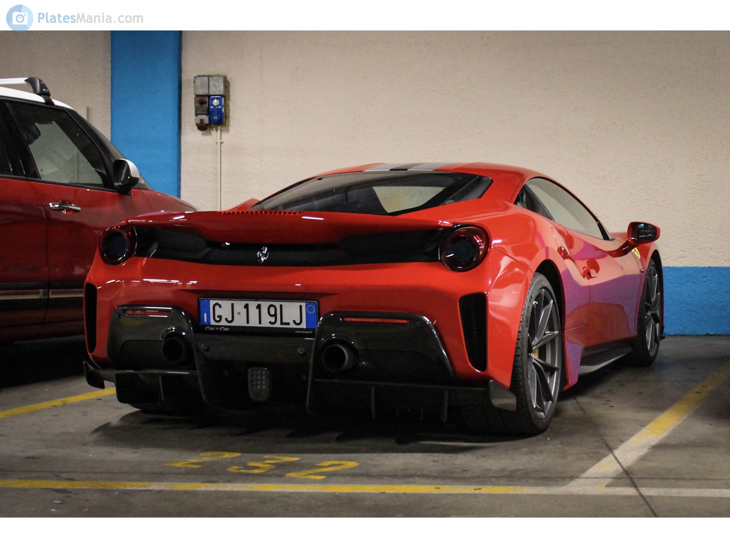 GJ 119 LJ, Ferrari 488 1st gen Pista Berlinetta (F142M), 2018–2020
