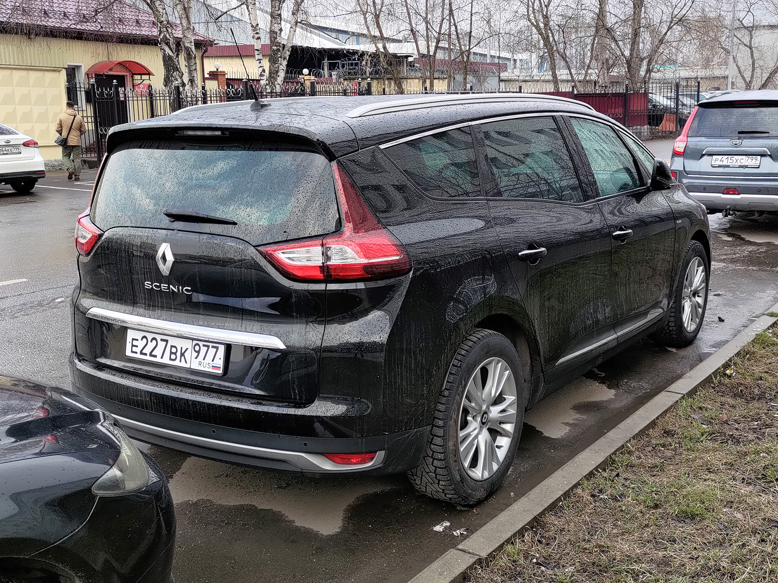 е 227 вк 977, Renault Scénic 4th gen Grand (RFA), 2016–2022