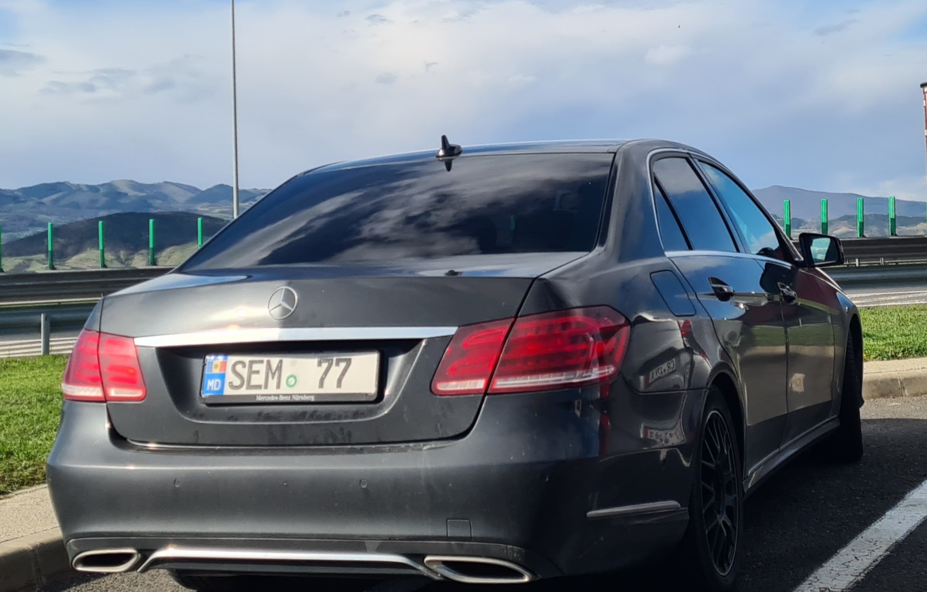 SEM 77, Mercedes-Benz E-Klasse 4th gen Sedan (W212), facelift, 2013­–2016