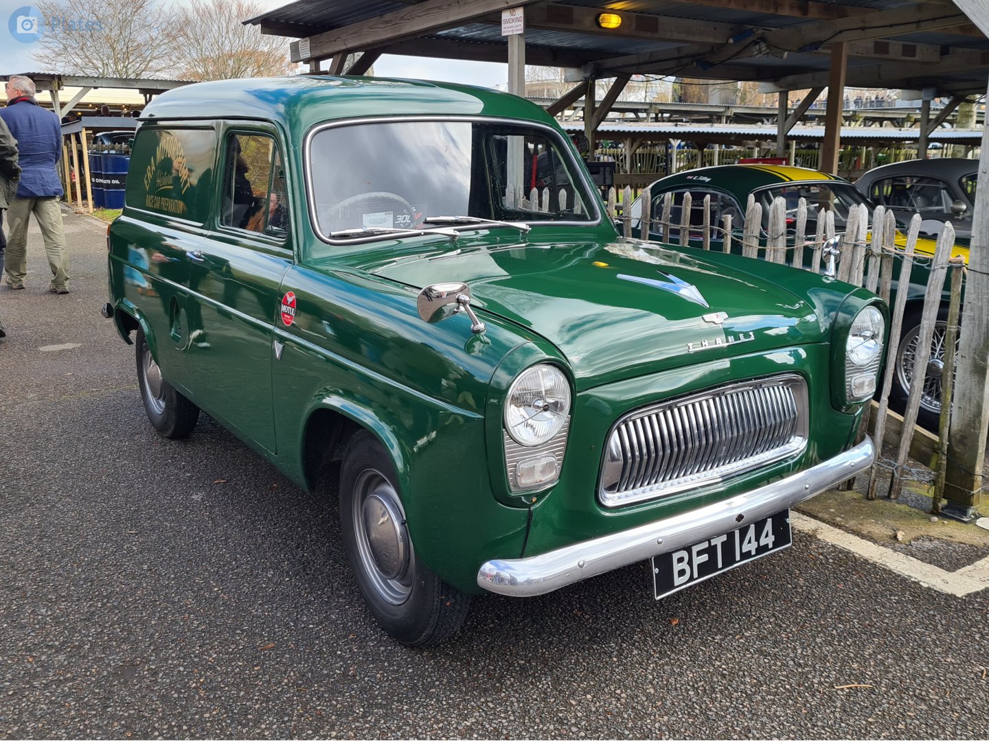 BFT144, Ford Thames 300E 