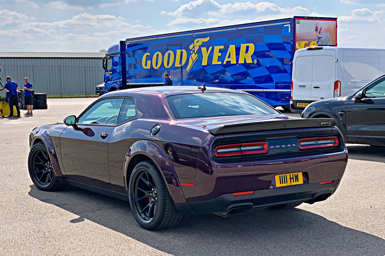 1111HW, Dodge Challenger 3rd gen (LA/LC), facelift, 2014–2023