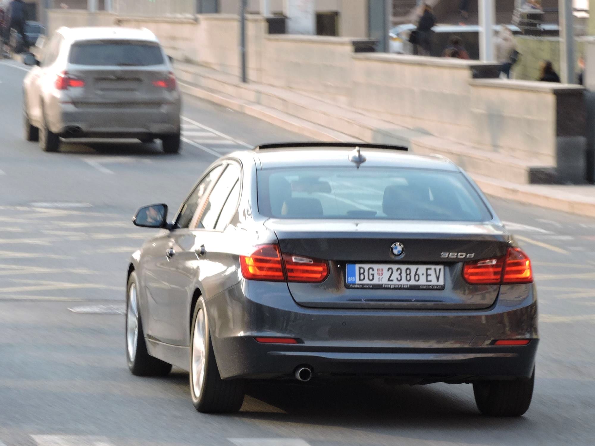 BG 2386-EV, BMW 3 Series 6th gen Sedan (F30/F35), 2011–2019