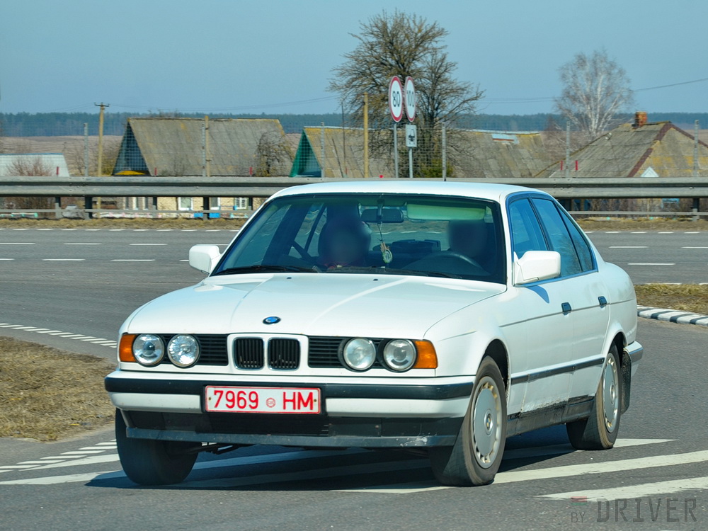 7969 HM, BMW 5 Series 3rd gen Sedan (E34), 1988–1995