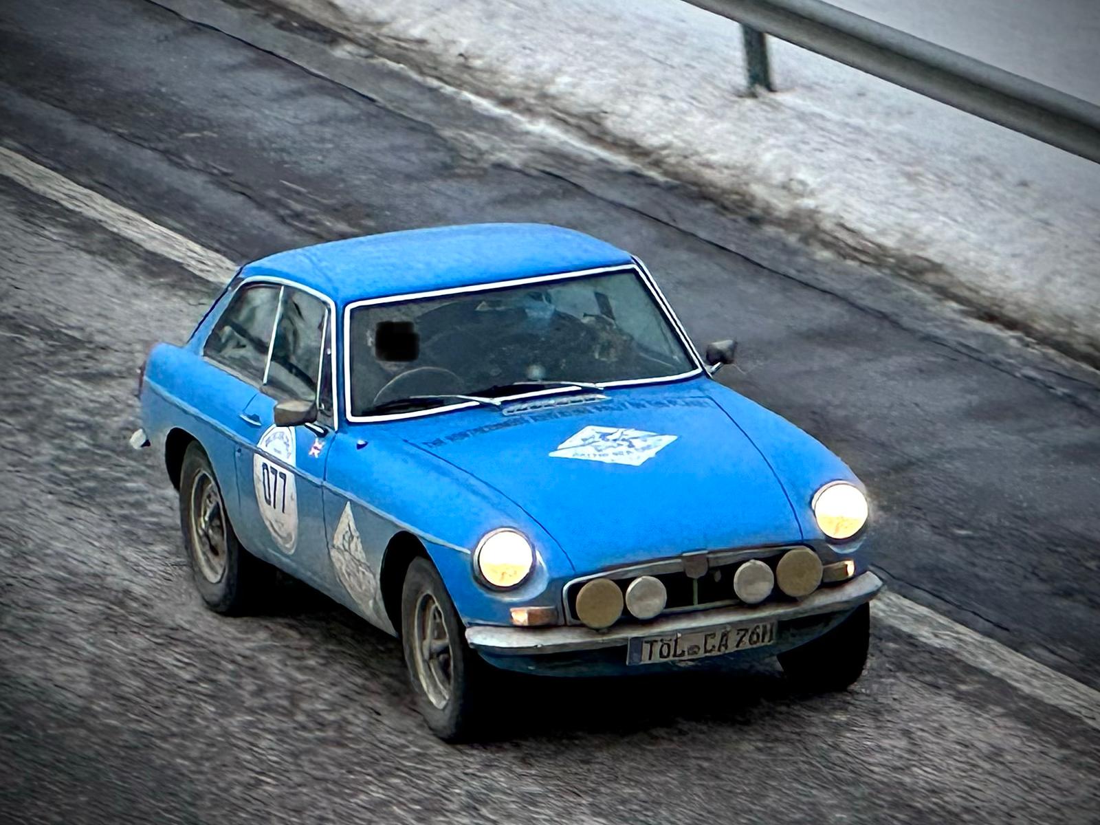 TÖL CA 76 H, MG B 1st gen GT Coupé, 1965–1980