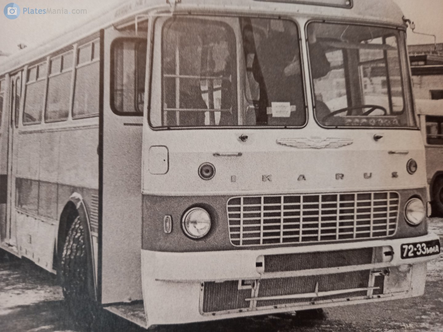 7233 ММА, Ikarus 180 