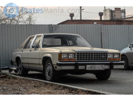 н855тт78, Ford Crown Victoria