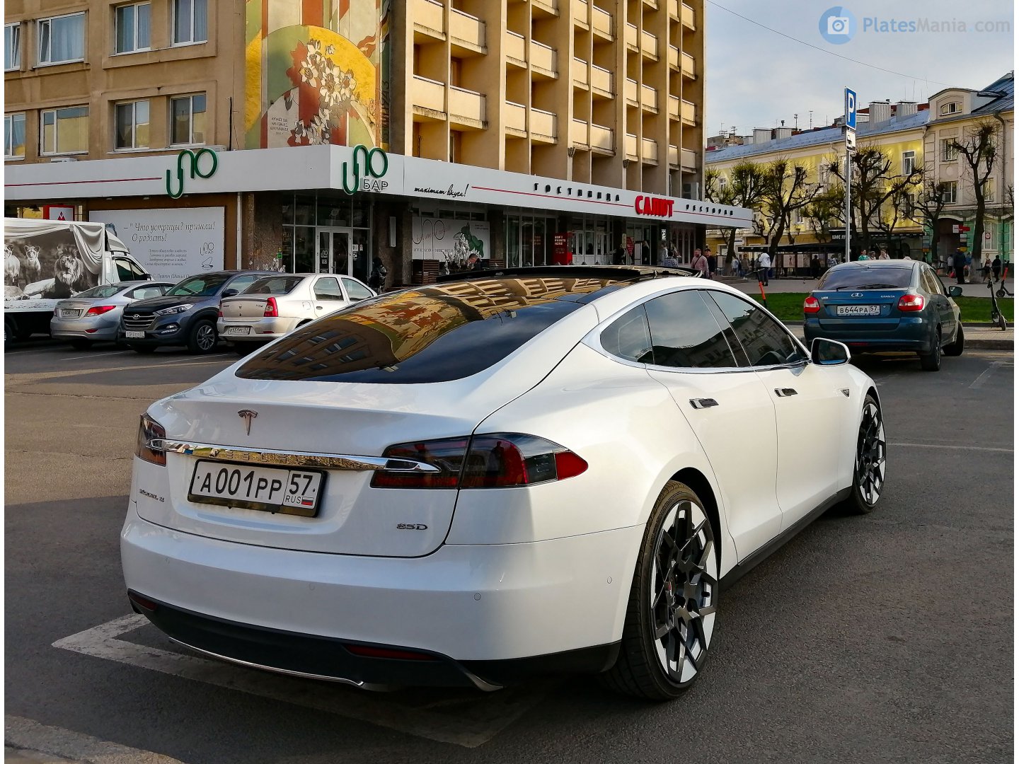 а 001 рр 57, Tesla Model S 1st gen (5YJS), 2012–