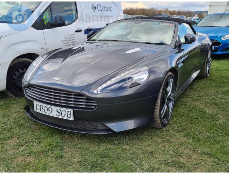 DB09 SGB, Aston Martin DB9
