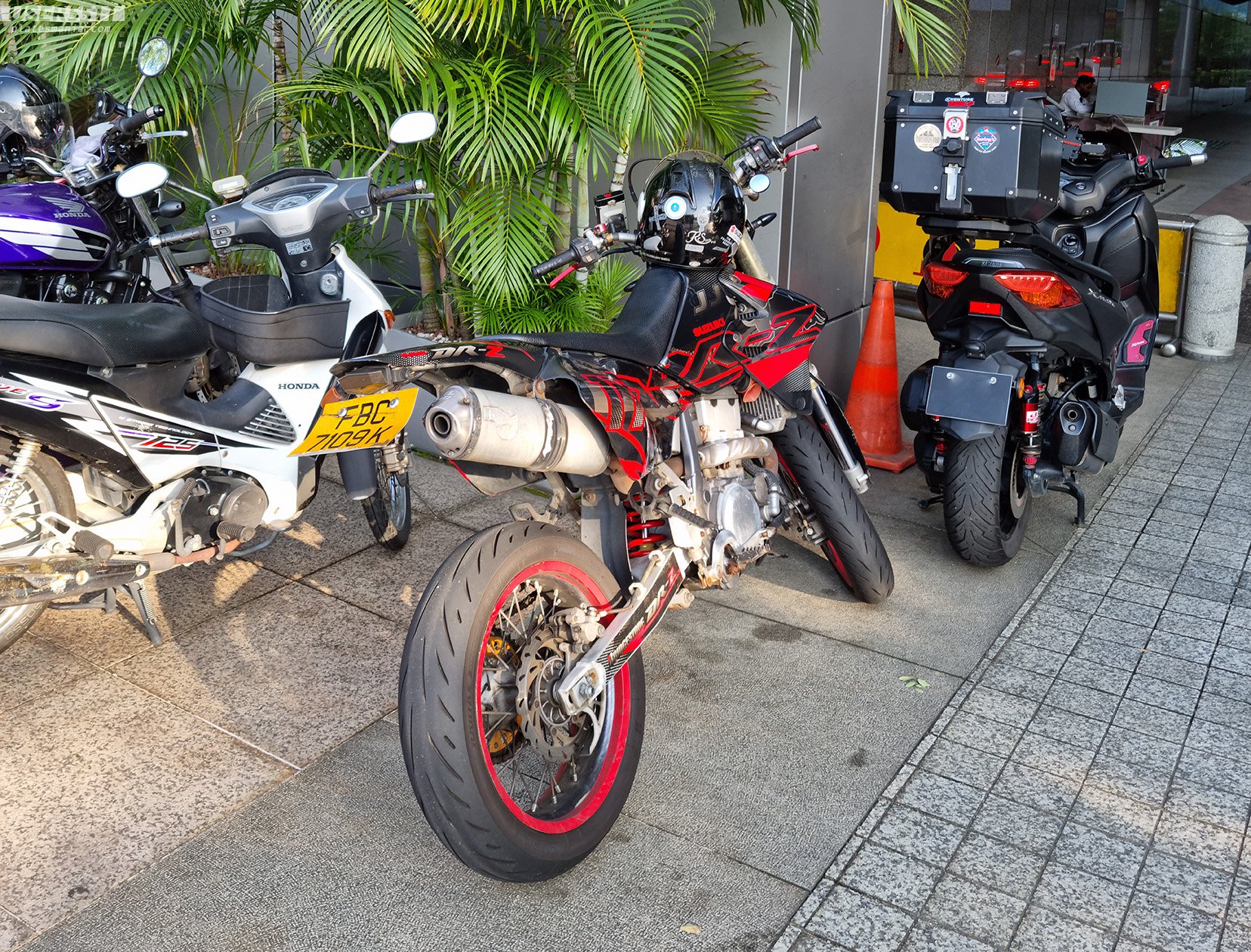 FBC 7109 K, Suzuki DR-Z Series 