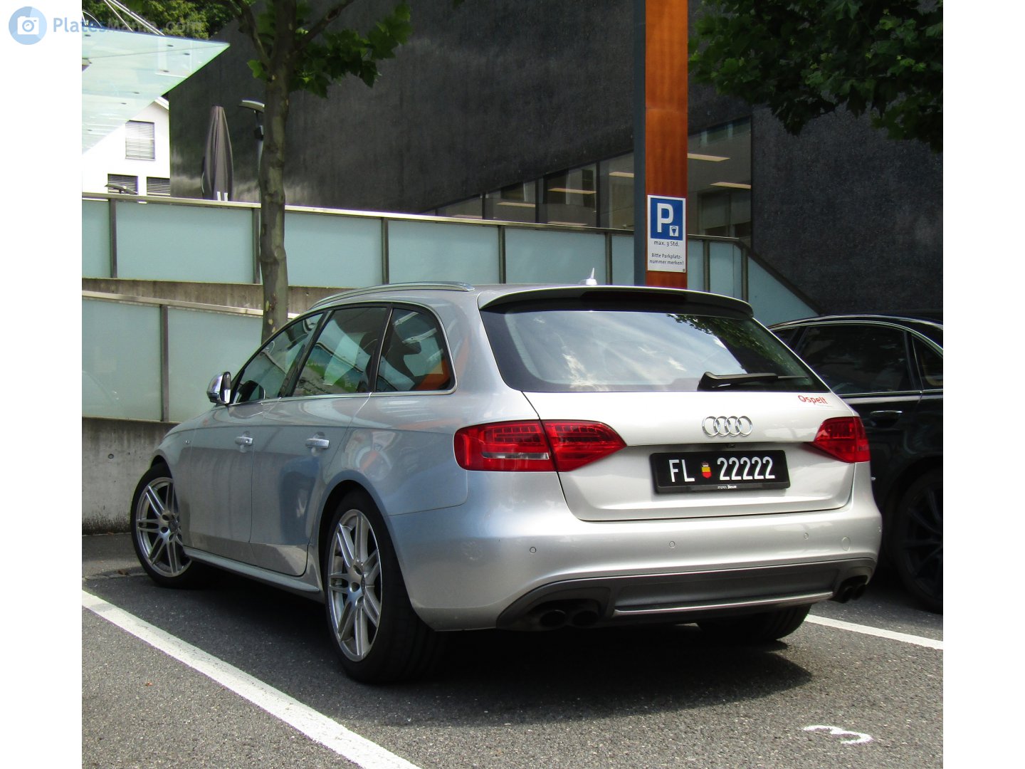 FL 22222, Audi S4 5th gen Sedan (B8/8K2), 2009–2011