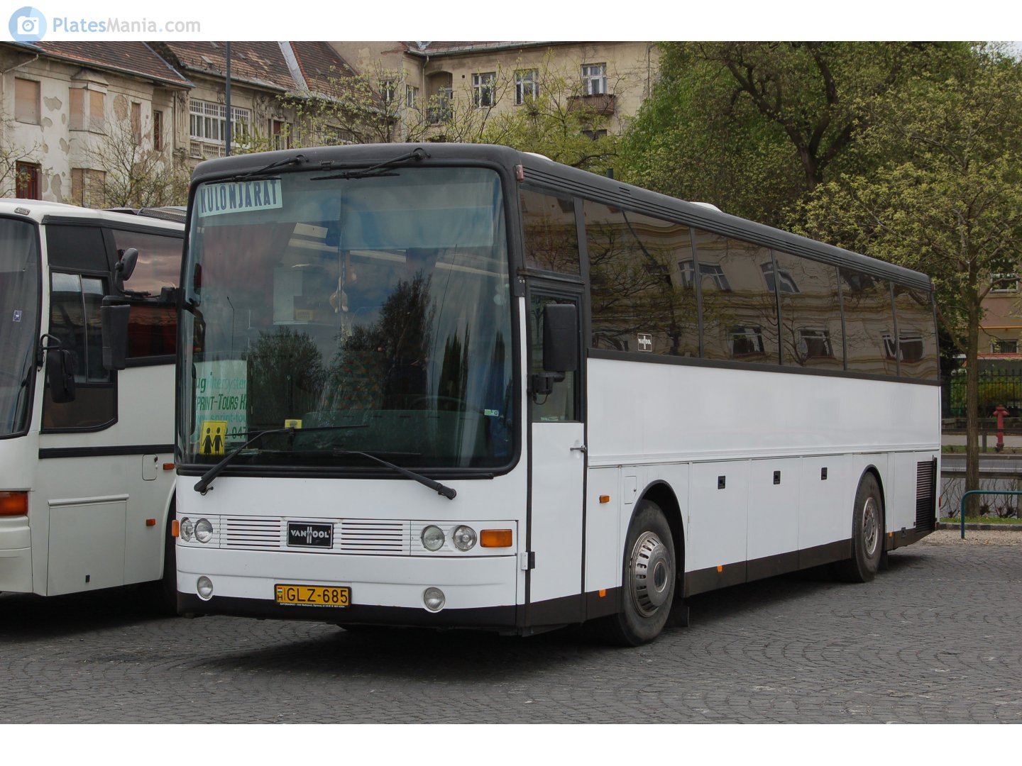 GLZ-685, Van Hool T815 