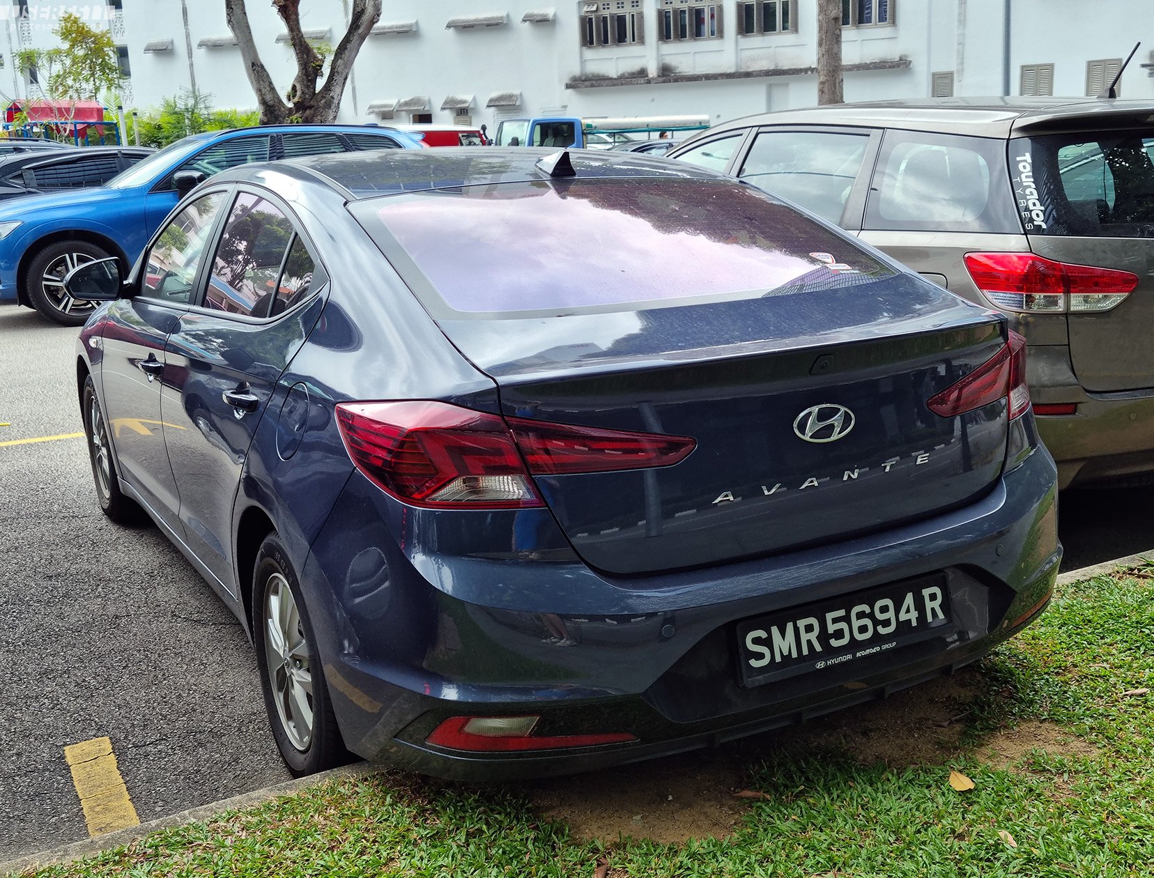 SMR 5694 R, Hyundai Avante 