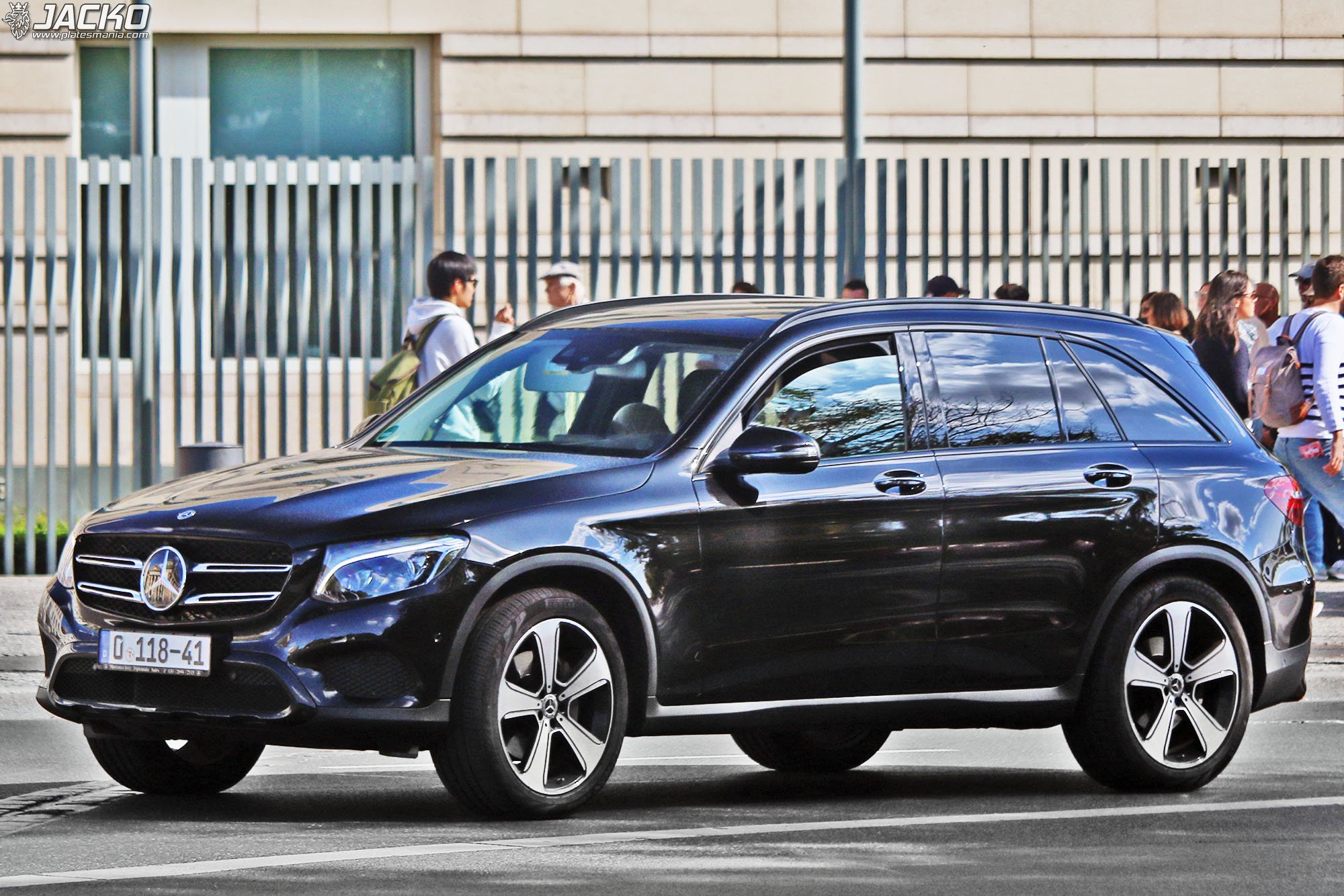 0 118-41, Mercedes-Benz GLC-Klasse 1st gen SUV (X253), 2015–2019