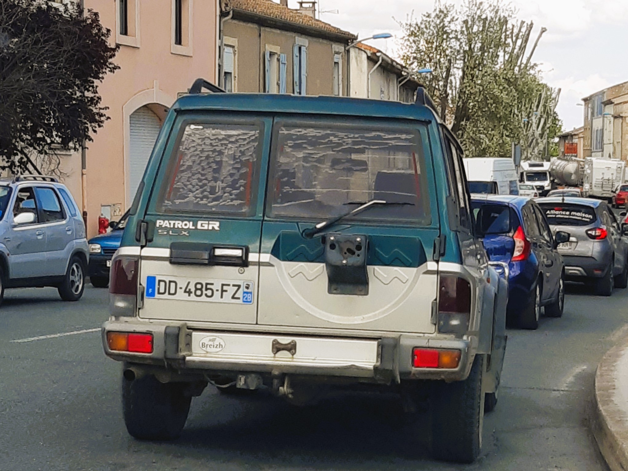 DD-485-FZ, Nissan Patrol 4th gen 3-door SUV (Y60), 1987–1997