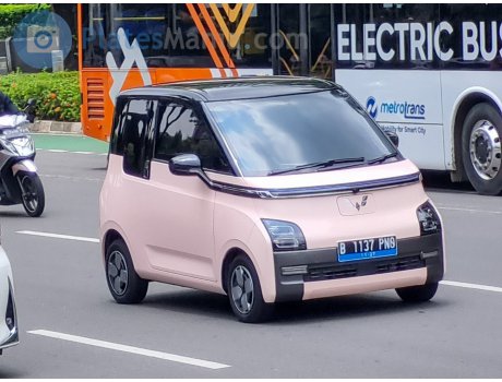 B 1137 PNO, Wuling Air
