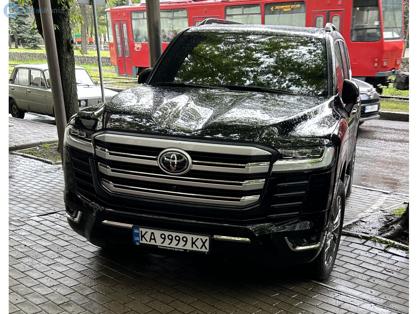 KA 9999 KX, Toyota Land Cruiser 300 (J300), 2021–